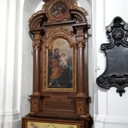 ołtarz boczny św. Józefa XVIIIw. po konserwacji